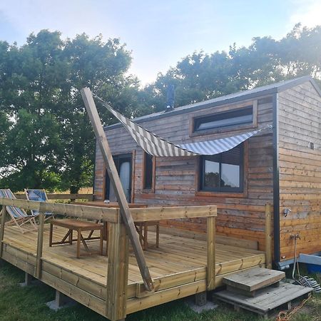 Camping A La Ferme - Hebergements Insolites Cerisy-la-Foret Exteriér fotografie